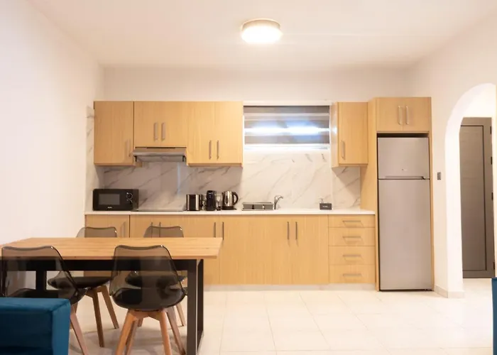 Fig Tree Sands Apartment-142